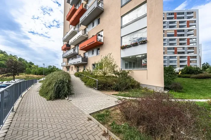 Prodej bytu 2+kk, Praha - Horní Měcholupy, Mantovská, 51 m2