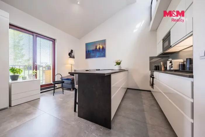Prodej bytu 1+kk, Praha - Stodůlky, Jaroslava Foglara, 40 m2