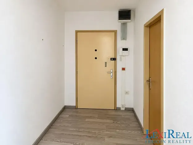 Prodej bytu 1+1, Praha - Bohnice, Dolákova, 37 m2