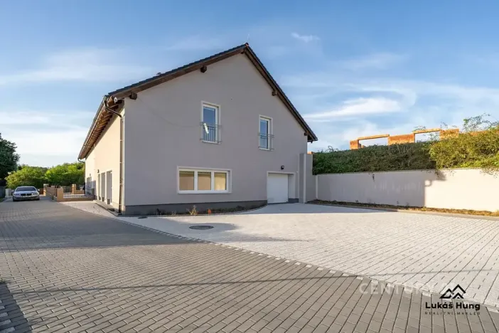 Prodej rodinného domu, Rabakov, 253 m2