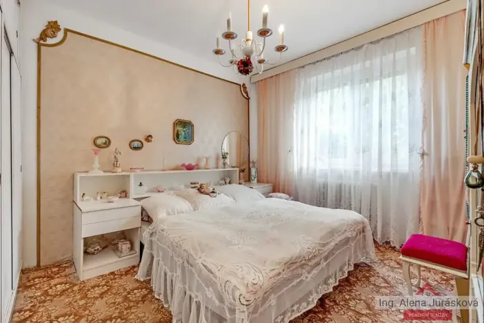 Prodej bytu 3+1, Klecany, Na skalkách, 71 m2