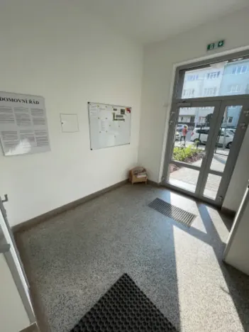 Pronájem bytu 2+1, Brno, Merhautova, 60 m2