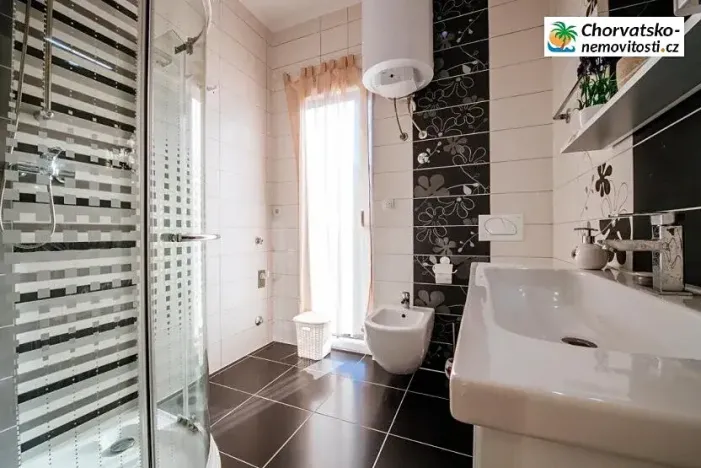 Prodej bytu 2+kk, Košljun, Chorvatsko, 46 m2