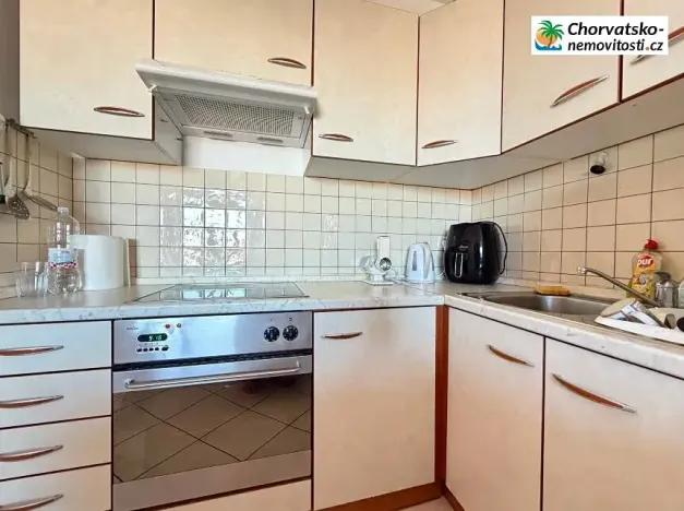 Prodej bytu 3+1, Novalja, Chorvatsko, 47 m2
