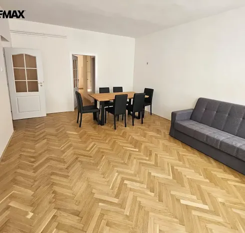 Pronájem bytu 4+1, Praha - Staré Město, Husova, 66 m2