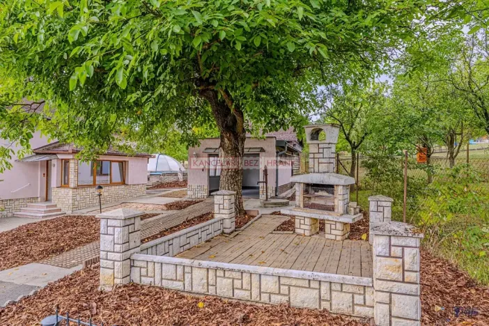 Prodej rodinného domu, Lukov, Za Humny, 1505 m2
