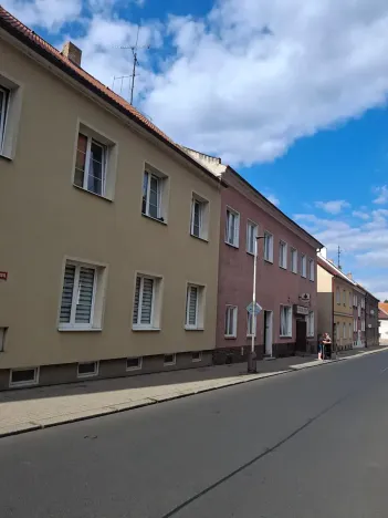 Pronájem bytu 2+1, Žatec, Svatováclavská, 60 m2