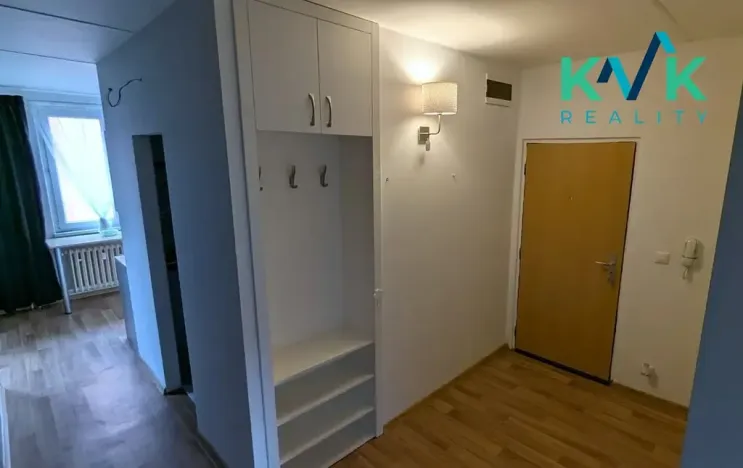 Pronájem bytu 2+1, Karlovy Vary, Školní, 63 m2