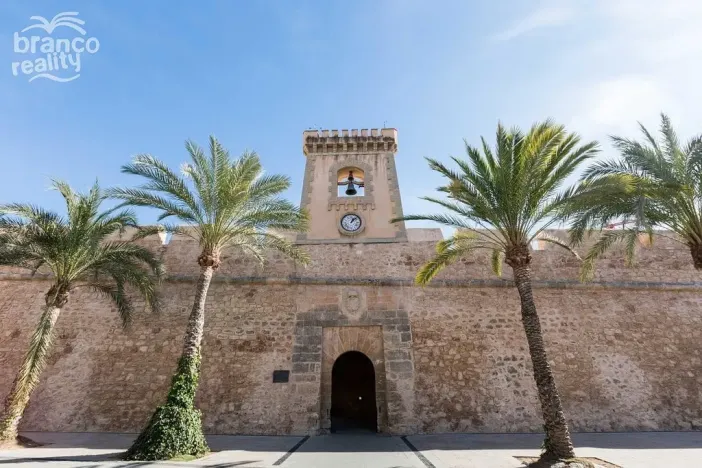 Prodej bytu 4+kk, Santa Pola, Alicante, Španělsko, 134 m2