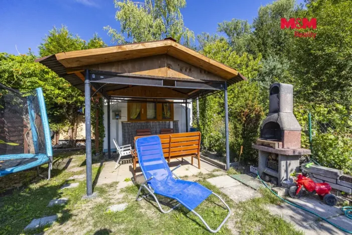Prodej zahrady, Rybitví, 185 m2