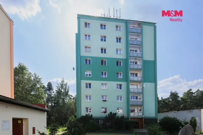 Prodej bytu 3+1, Rotava, Sídliště, 63 m2