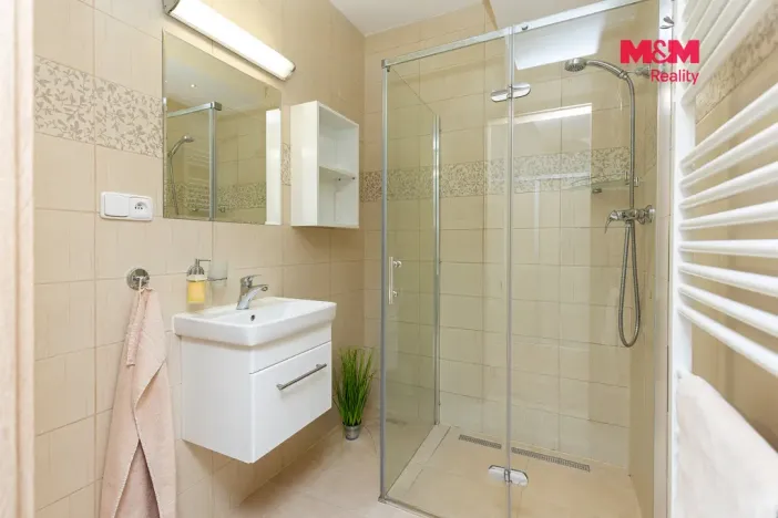 Prodej rodinného domu, Dříteč, 122 m2
