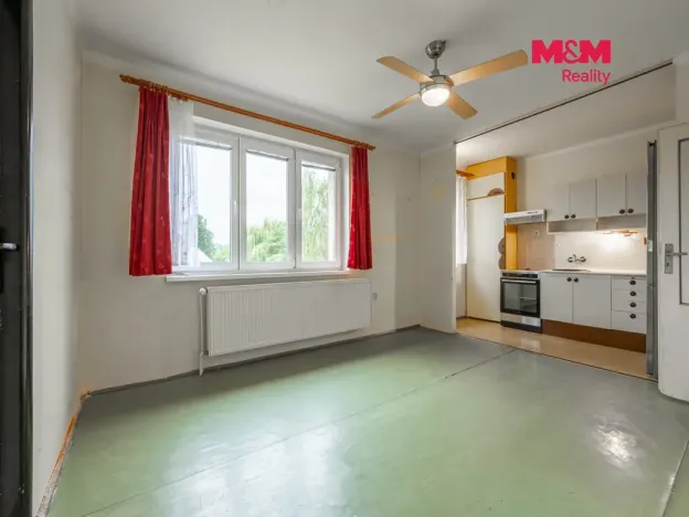 Prodej bytu 4+kk, Malý Újezd - Vavřineč, 73 m2