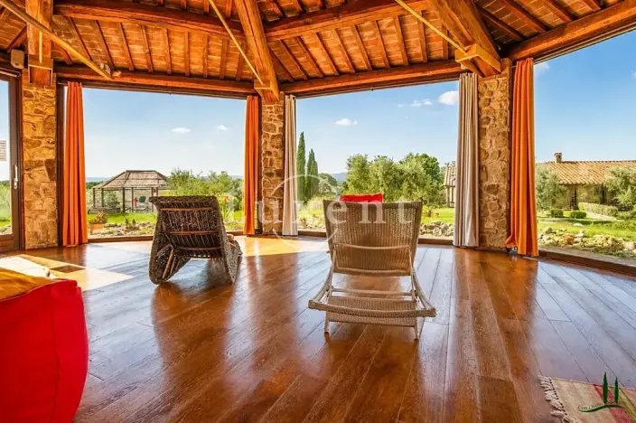 Prodej ubytování, Manciano, Itálie, 550 m2