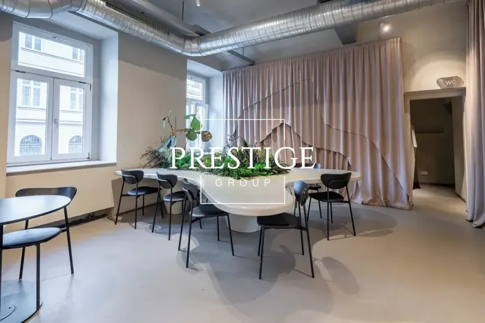 Pronájem restaurace, Praha - Žižkov, Seifertova, 273 m2
