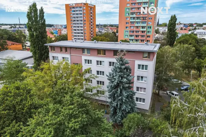 Prodej bytu 3+1, Břeclav, sídl. Dukelských hrdinů, 77 m2