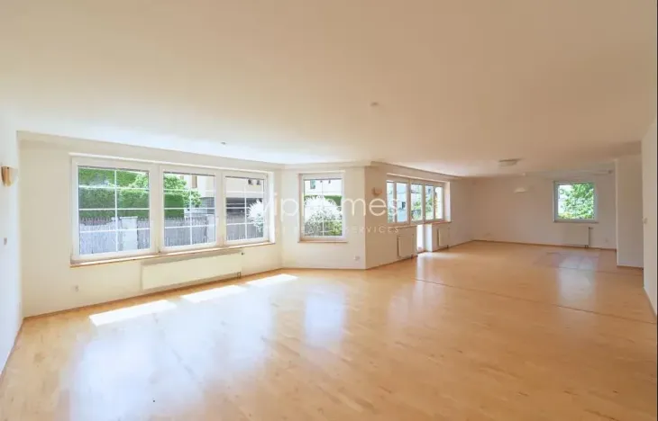 Pronájem vily, Praha - Řeporyje, Žilovská, 500 m2