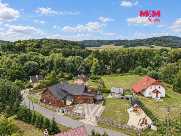 Prodej rodinného domu, Město Albrechtice - Linhartovy, 300 m2