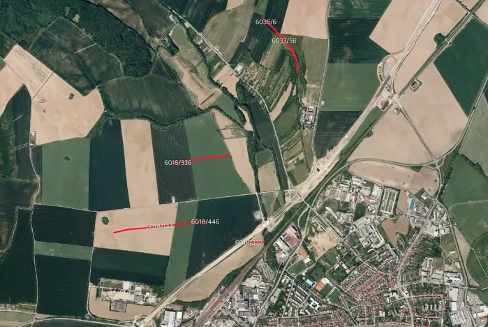 Prodej pole, Staré Město, 5735 m2