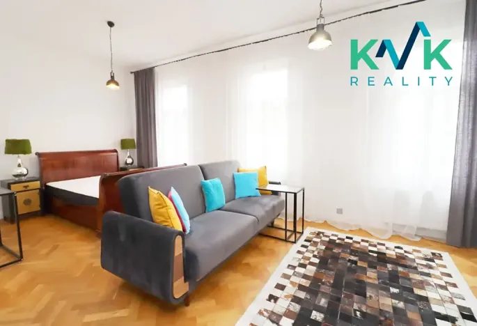 Pronájem bytu 1+kk, Karlovy Vary, Sadová, 50 m2