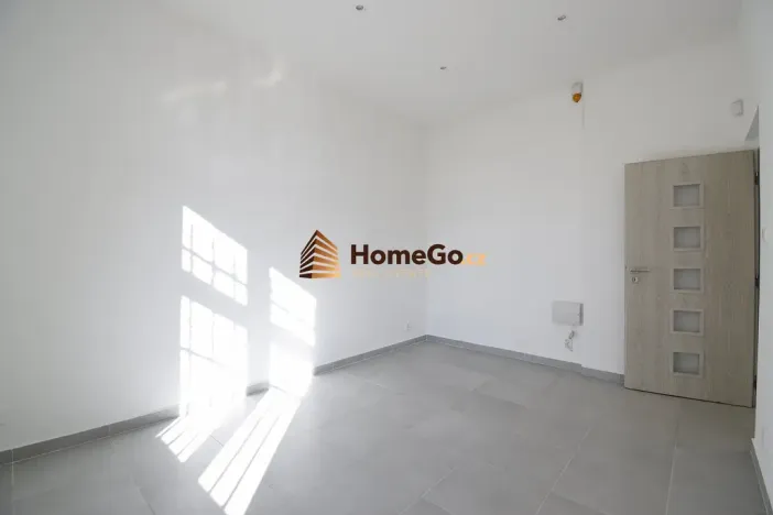 Pronájem obchodního prostoru, Praha - Hostivař, Hostivařská, 106 m2