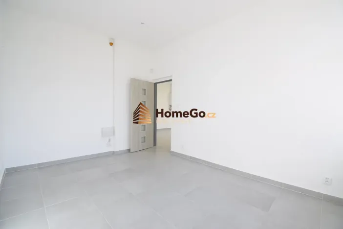 Pronájem obchodního prostoru, Praha - Hostivař, Hostivařská, 106 m2