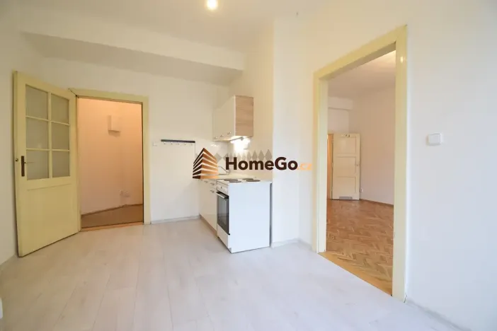 Pronájem bytu 2+kk, Praha - Nusle, Na Vítězné pláni, 52 m2
