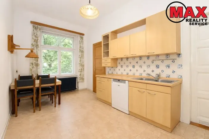 Prodej bytu 3+1, Praha - Bubeneč, U Sparty, 103 m2