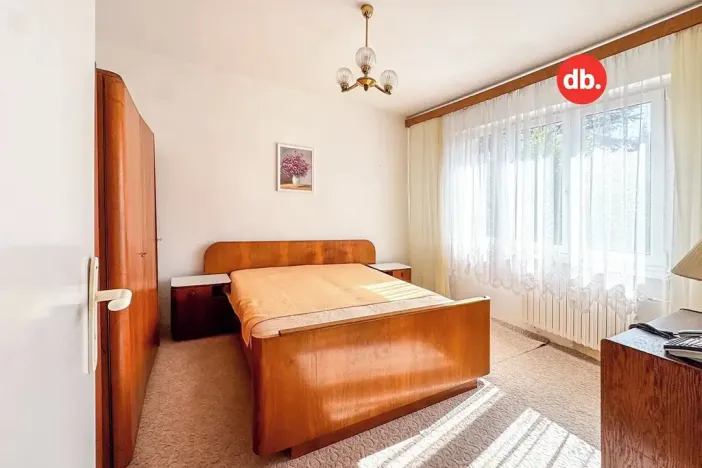 Prodej bytu 2+1, Nová Role, Rolavská, 54 m2