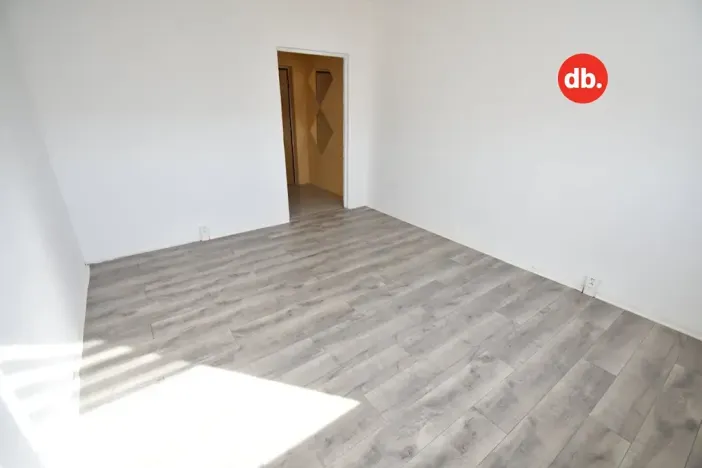 Pronájem bytu 2+1, Hroznětín, Sídliště, 60 m2
