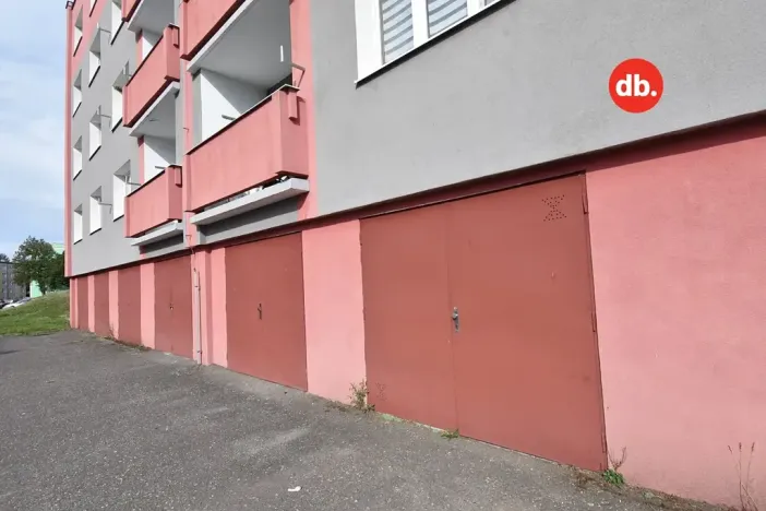 Pronájem bytu 2+1, Hroznětín, Sídliště, 60 m2