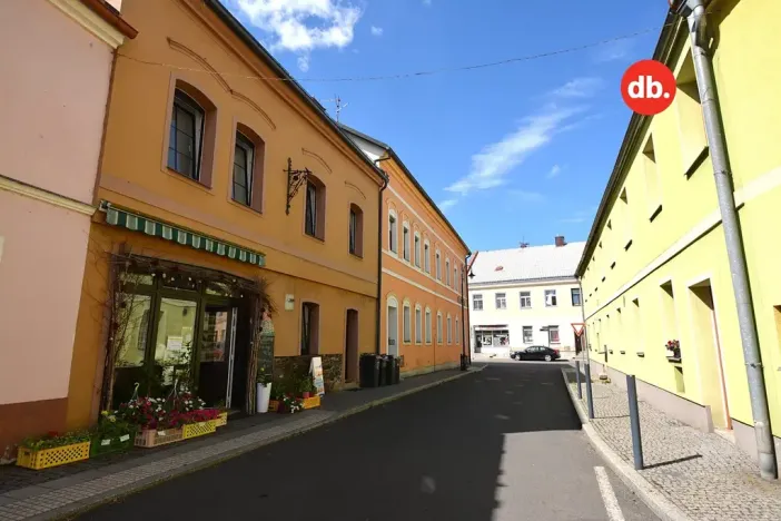 Pronájem bytu 2+kk, Toužim, Farní, 40 m2