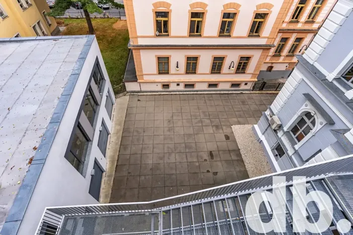 Pronájem kanceláře, Cheb, 26. dubna, 260 m2