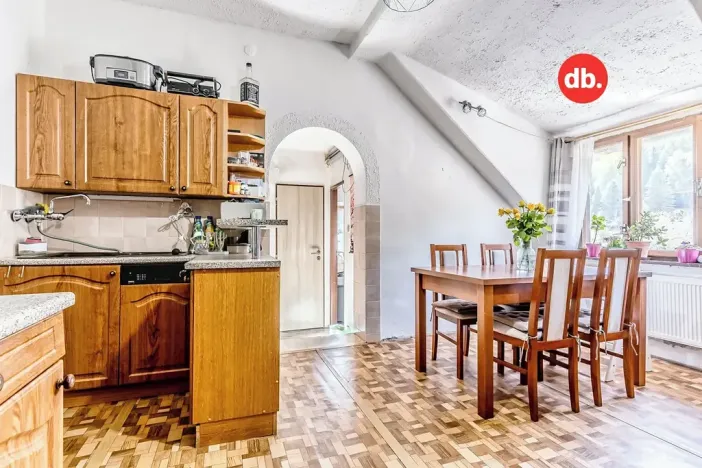 Prodej vícegeneračního domu, Karlovy Vary, K Přehradě, 568 m2