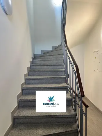 Pronájem rodinného domu, Praha - Smíchov, Peroutkova, 60 m2