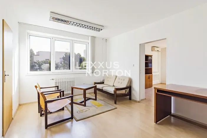 Pronájem rodinného domu, Praha - Lhotka, Slepá II, 273 m2