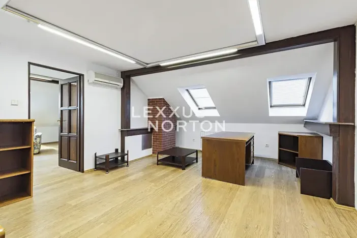 Pronájem rodinného domu, Praha - Lhotka, Slepá II, 273 m2
