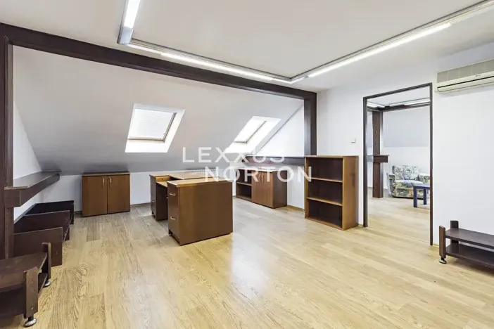 Pronájem rodinného domu, Praha - Lhotka, Slepá II, 273 m2