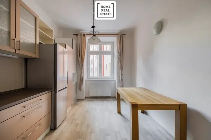 Pronájem bytu 2+kk, Praha - Vinohrady, Korunní, 79 m2