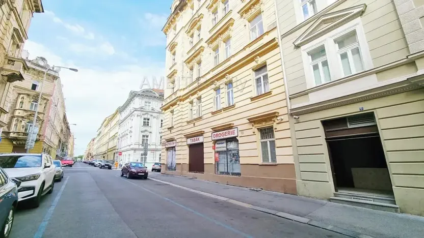 Pronájem obchodního prostoru, Praha, Bořivojova, 49 m2