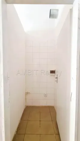 Pronájem obchodního prostoru, Praha, Bořivojova, 49 m2