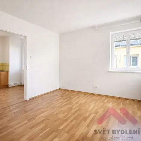 Pronájem bytu 2+kk, Praha - Řepy, Čistovická, 39 m2