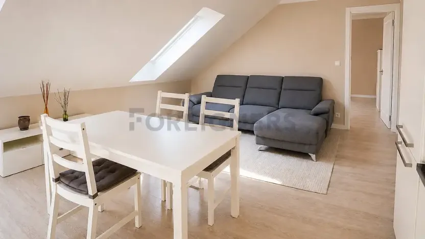 Pronájem bytu 3+kk, Praha - Žižkov, Chlumova, 76 m2