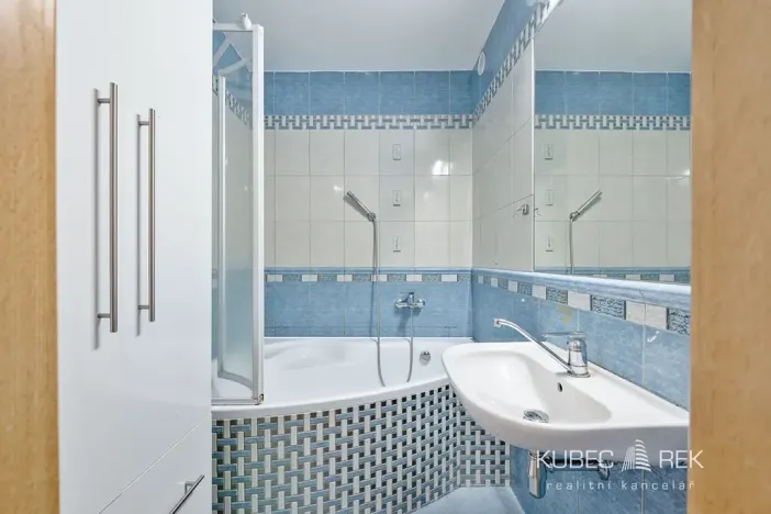 Prodej bytu 3+1, Tábor, Havanská, 64 m2