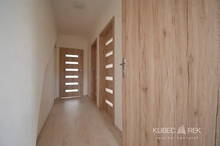 Pronájem bytu 3+kk, Sezimovo Ústí, Lužnická, 85 m2