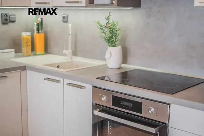 Pronájem bytu 2+kk, Slaný, Kybalova, 56 m2