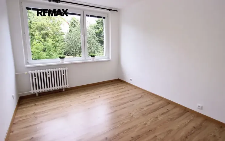 Pronájem bytu 3+kk, Loděnice, Za GZ, 64 m2