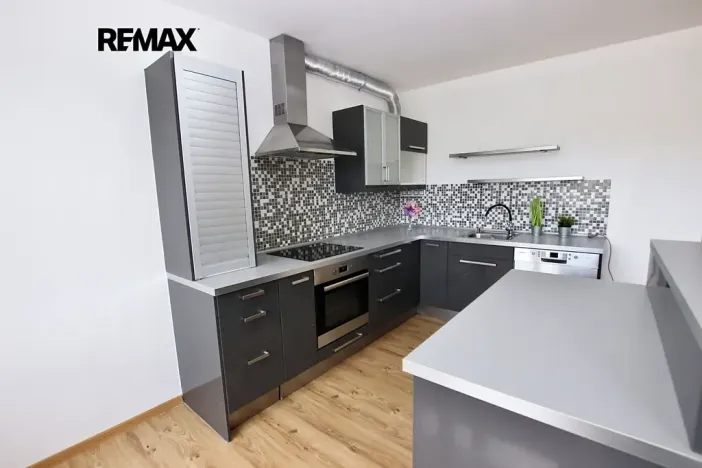 Pronájem bytu 3+kk, Loděnice, Za GZ, 64 m2