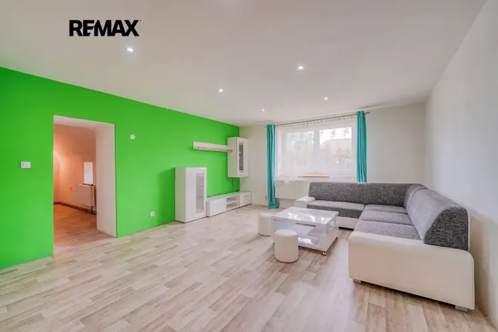 Prodej rodinného domu, Pernarec, 220 m2