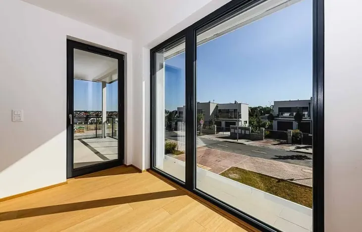 Prodej bytu 3+kk, Praha - Dolní Chabry, Velemínská, 83 m2